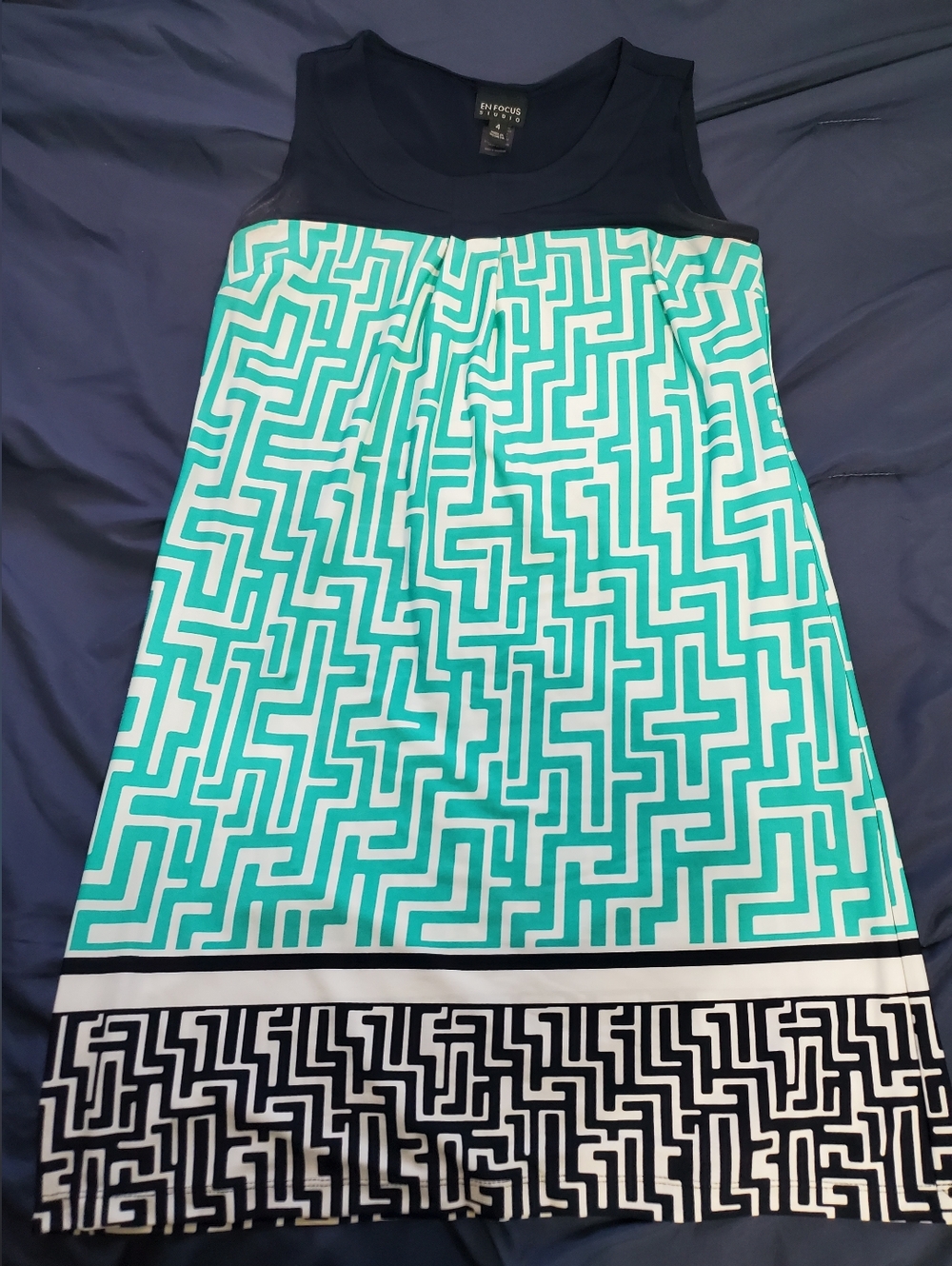 EN FOCUS STUDIO Dress, Size 4